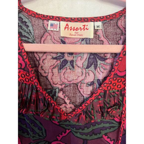 Vintage Top Size MED Ruffles Shoulder Pads Printed Purple Red Green Boehmian - Picture 4 of 5